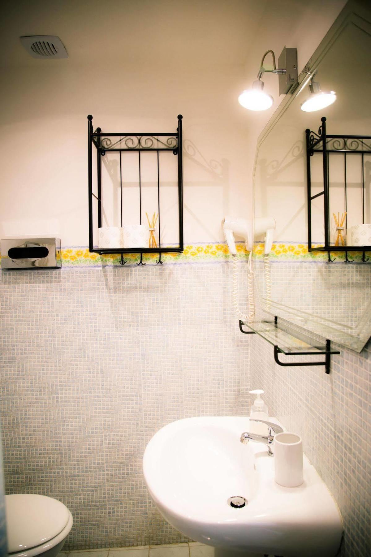 St. Peter Central Rooms B&B Rome Bagian luar foto