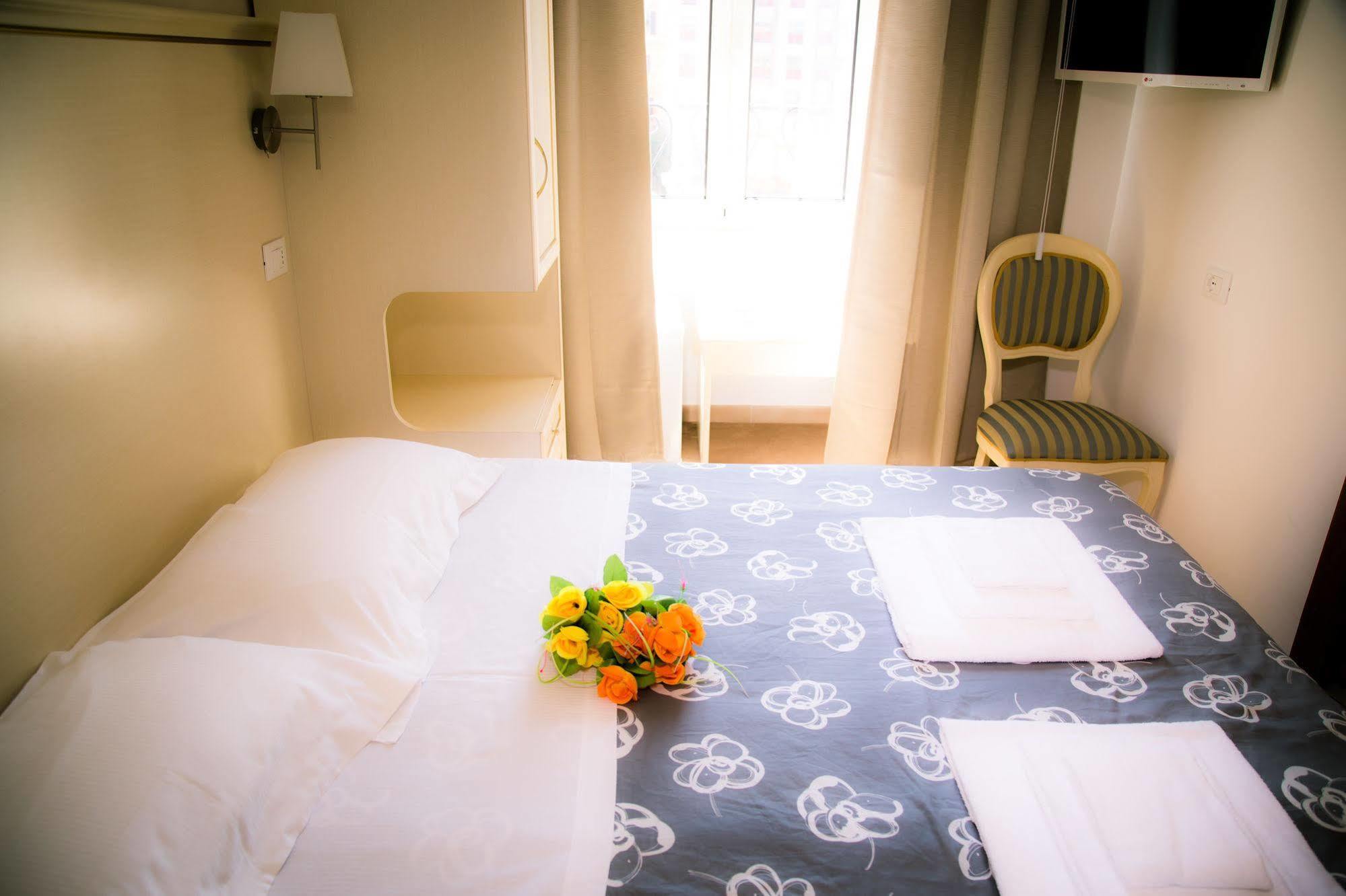 St. Peter Central Rooms B&B Rome Bagian luar foto