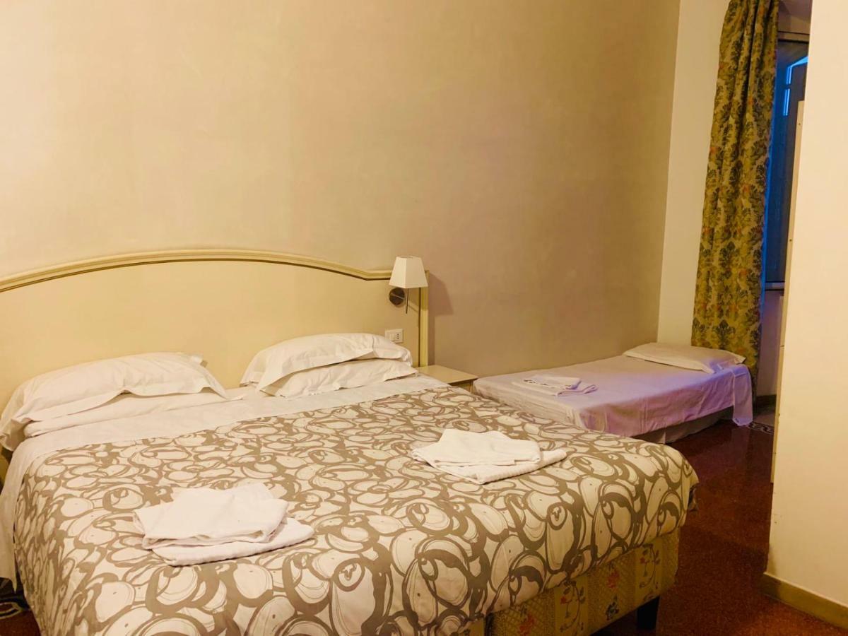 St. Peter Central Rooms B&B Rome Bagian luar foto